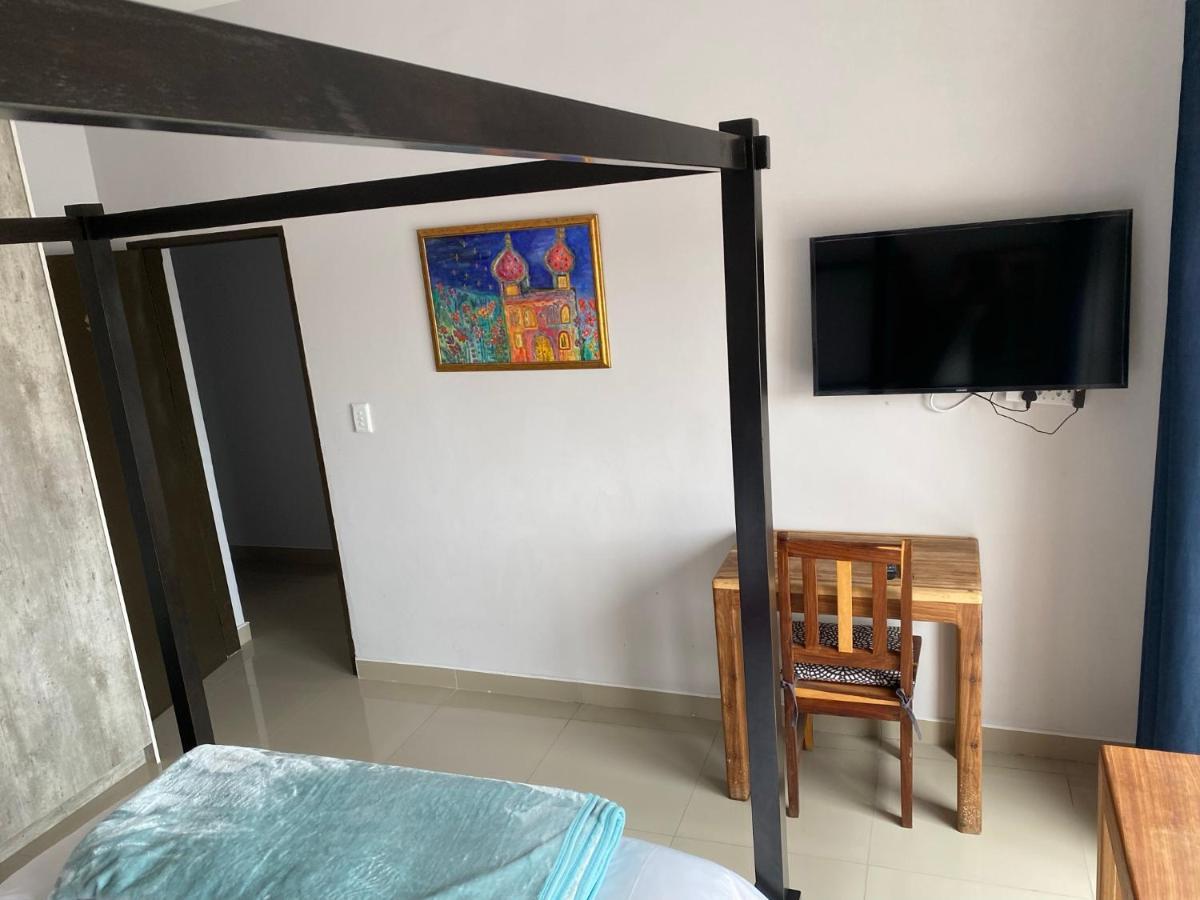 Mukulela Bed & Breakfast Уолфиш Бей Екстериор снимка
