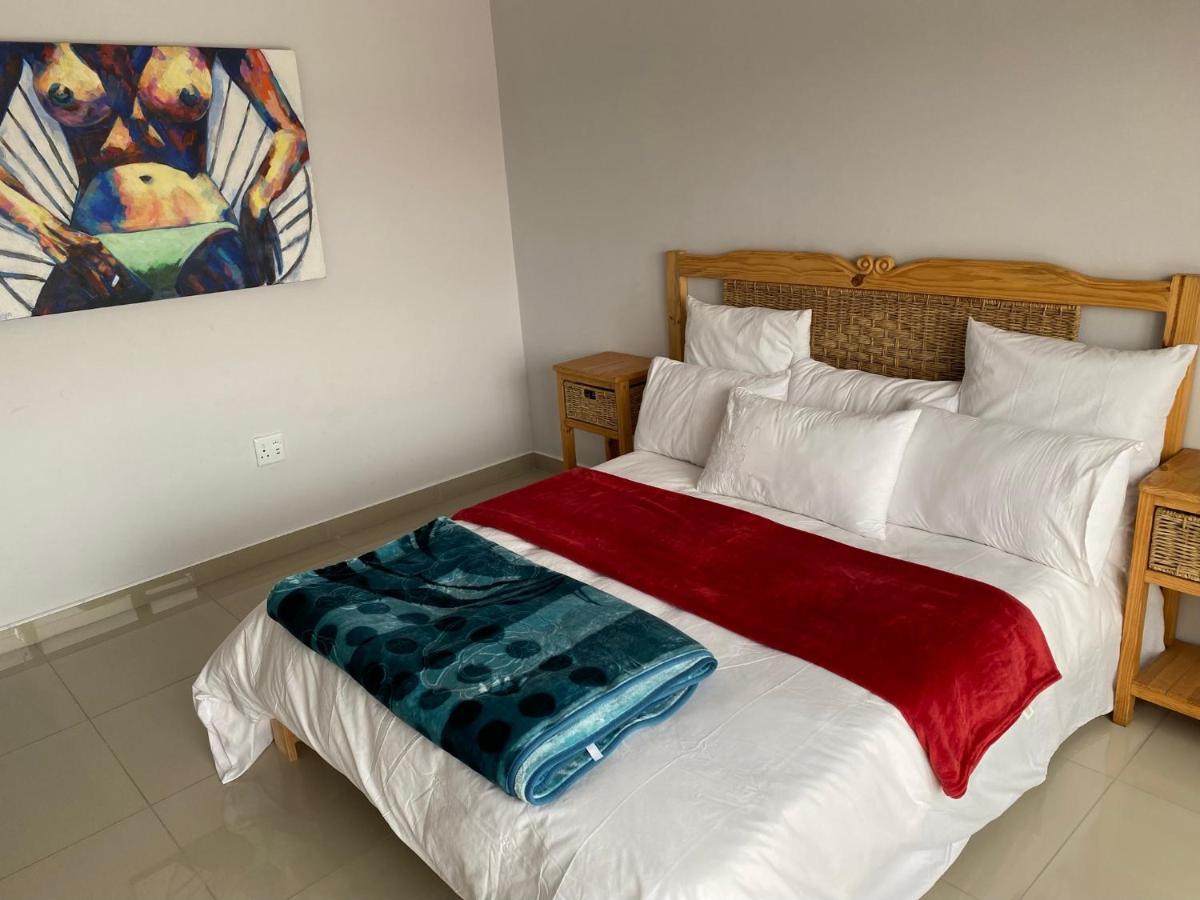 Mukulela Bed & Breakfast Уолфиш Бей Екстериор снимка