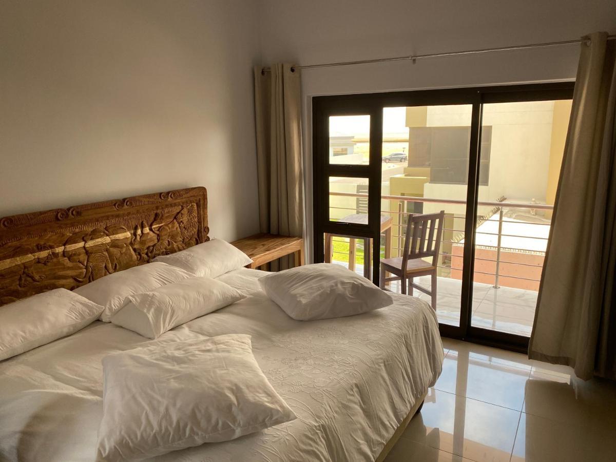 Mukulela Bed & Breakfast Уолфиш Бей Екстериор снимка